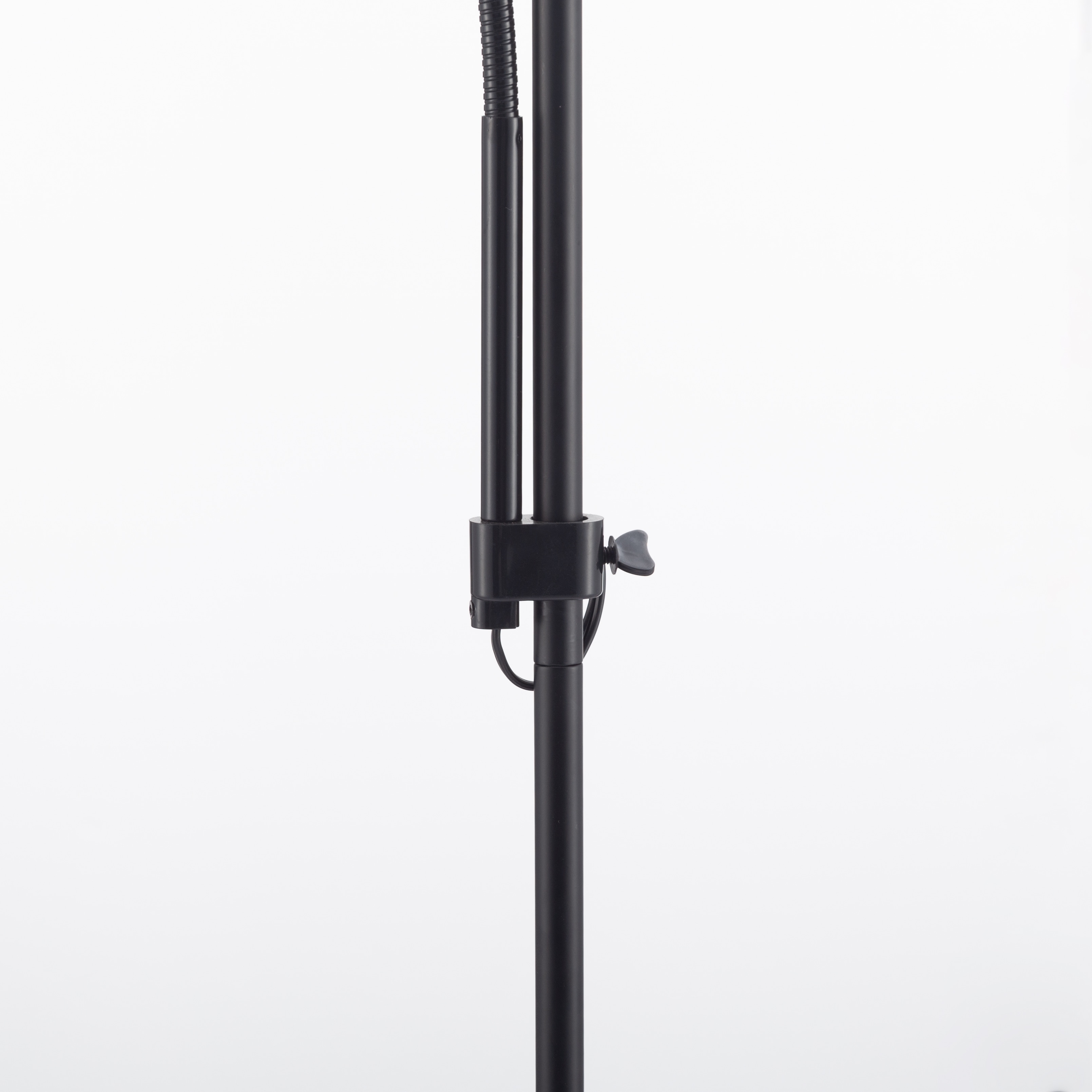 71.3” Tochiere Floor LamptgfdEW_voghion.com